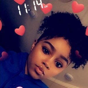 Meet your Posher, Bailey